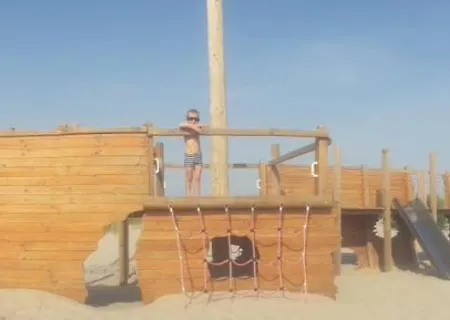 4t4 C 에그몬단덴 후에프