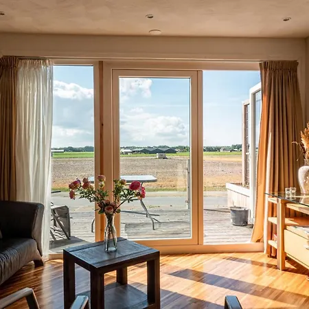 4t4 C 에그몬단덴 후에프